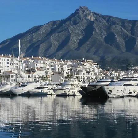Private Villa, Heated Pool Puerto Banus Villa
