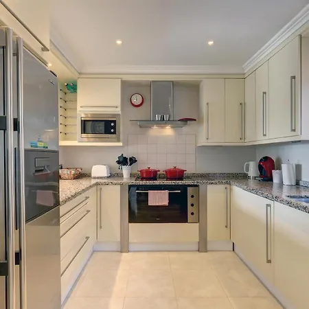 Private Villa, Heated Pool Puerto Banus Villa Marbella